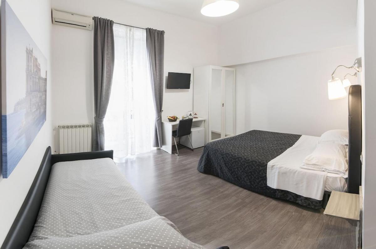Donna Luisa Bed and Breakfast Neapel Exteriör bild